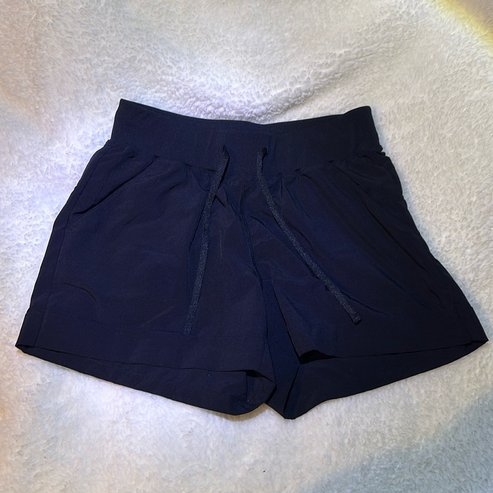 Zella black women’s active shorts (Used) Small